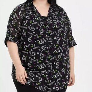 Torrid Beetlejuice Sandworm Button Down Tunic - Chiffon Black Plus Size